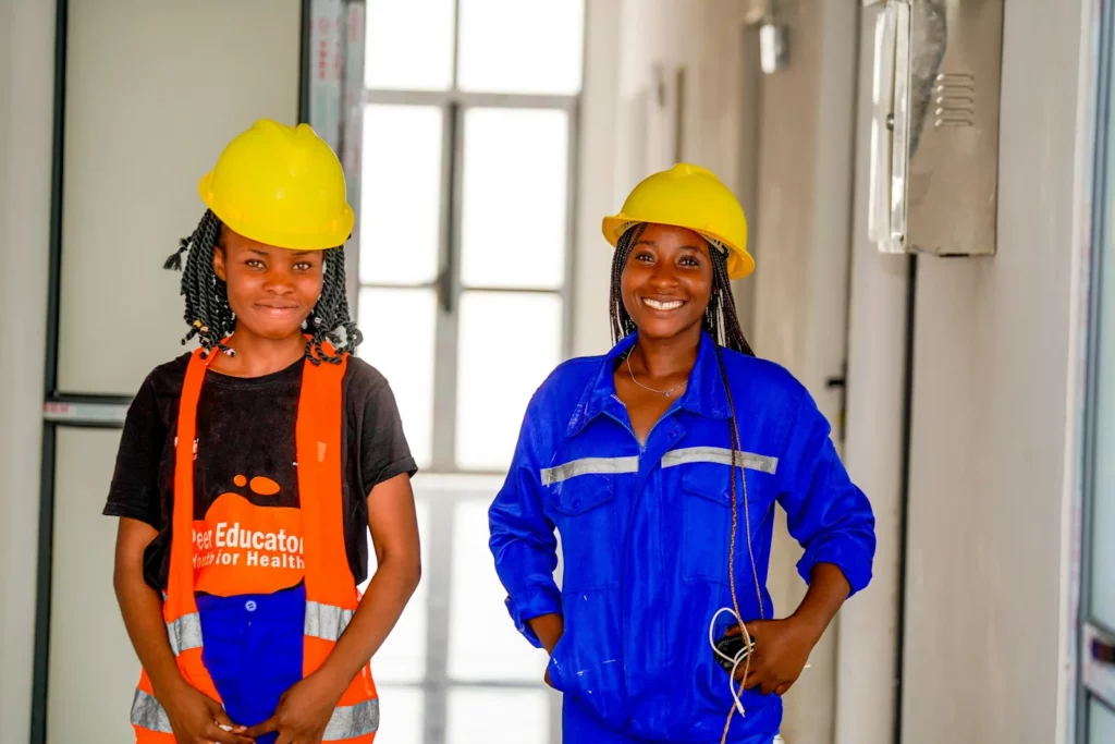 Solar Engineer Worker — E-Solaire CH